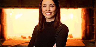 Im Porträt: Andrea Jäckel, Geschäftsführerin JES und HJE