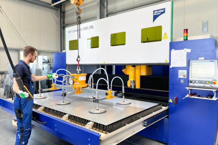 04-Platzsparender-präziser-Laser-k Obermeier GmbH investiert in Laserlösung von MicroStep