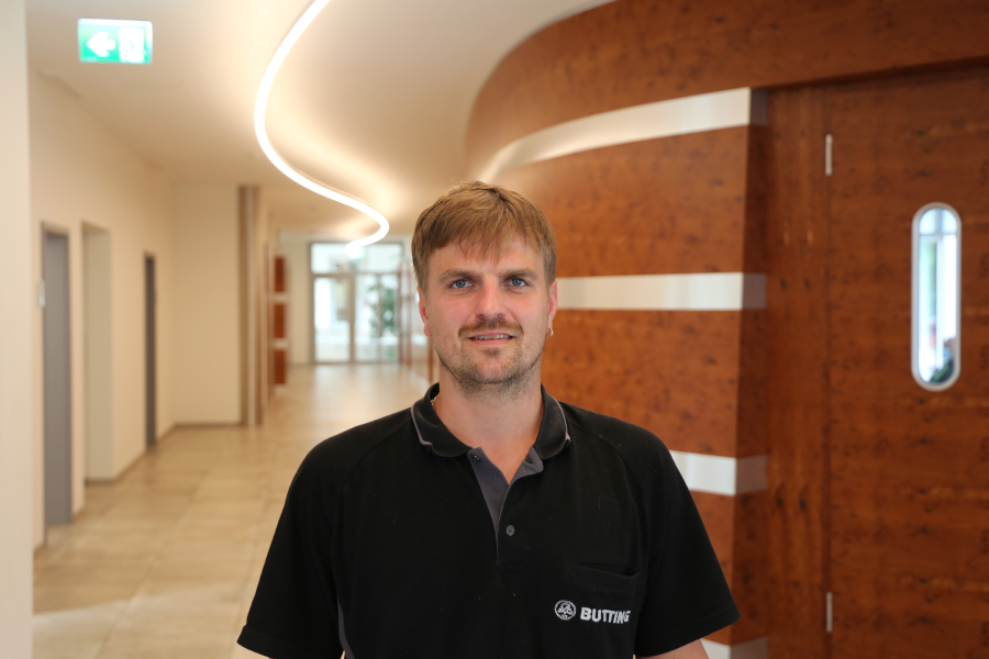 bild-porträt-christoph-meyer-1-k Im Porträt: Christoph Meyer, Schweiß-Ausbilder bei BUTTING in Knesebeck und Mentor des Weltmeisters im WIG-Schweißen Schweißen, Siegen, Inspirieren – Funken für die Zukunft zünden